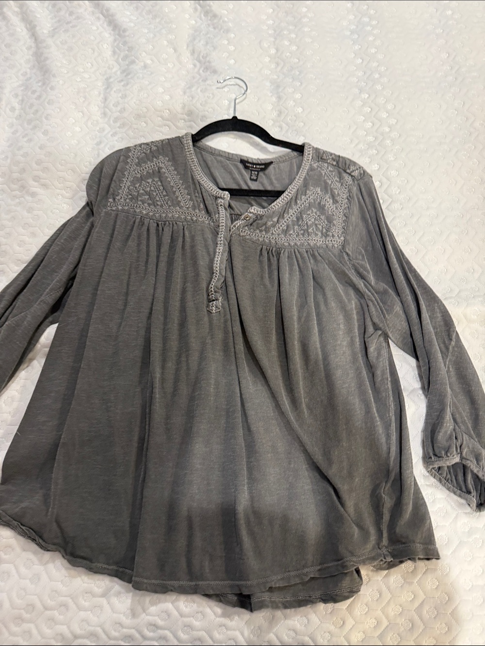 Lucky Brand Gray Embroidered Tie-Neck Peasant Top